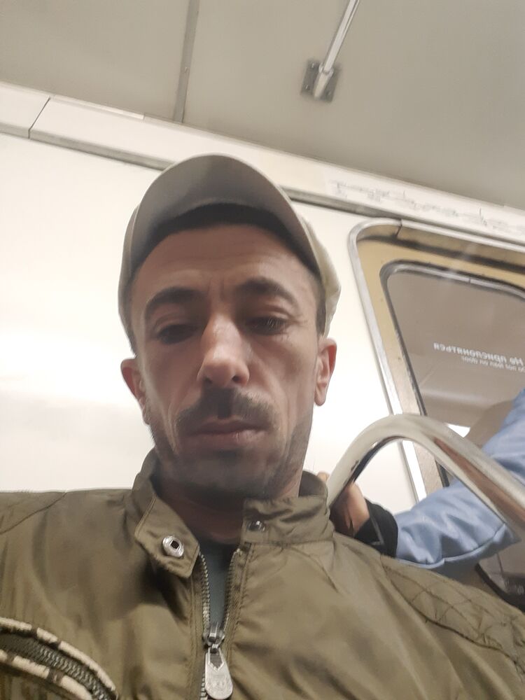  ,   Nicolae, 41 ,   ,   