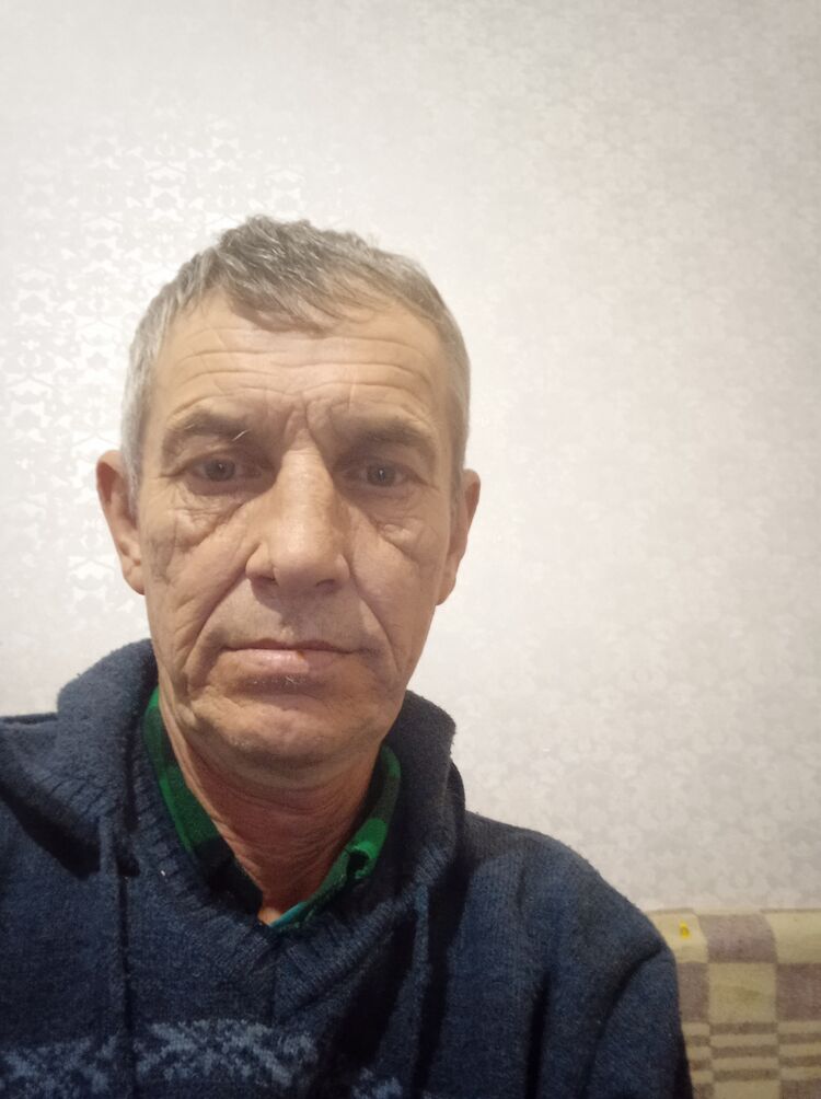  24899598  , 58 ,    