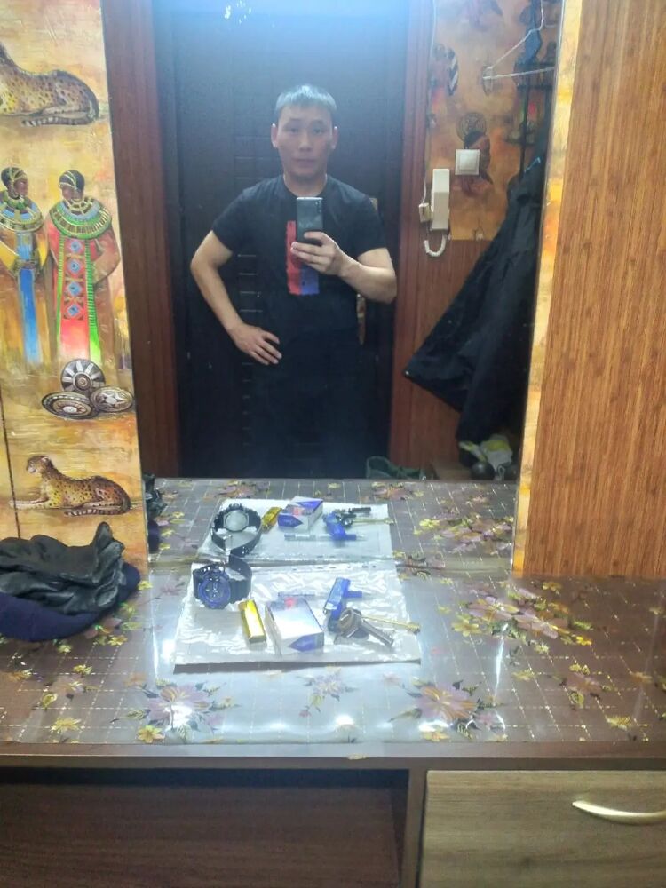  29351078  , 33 ,    -