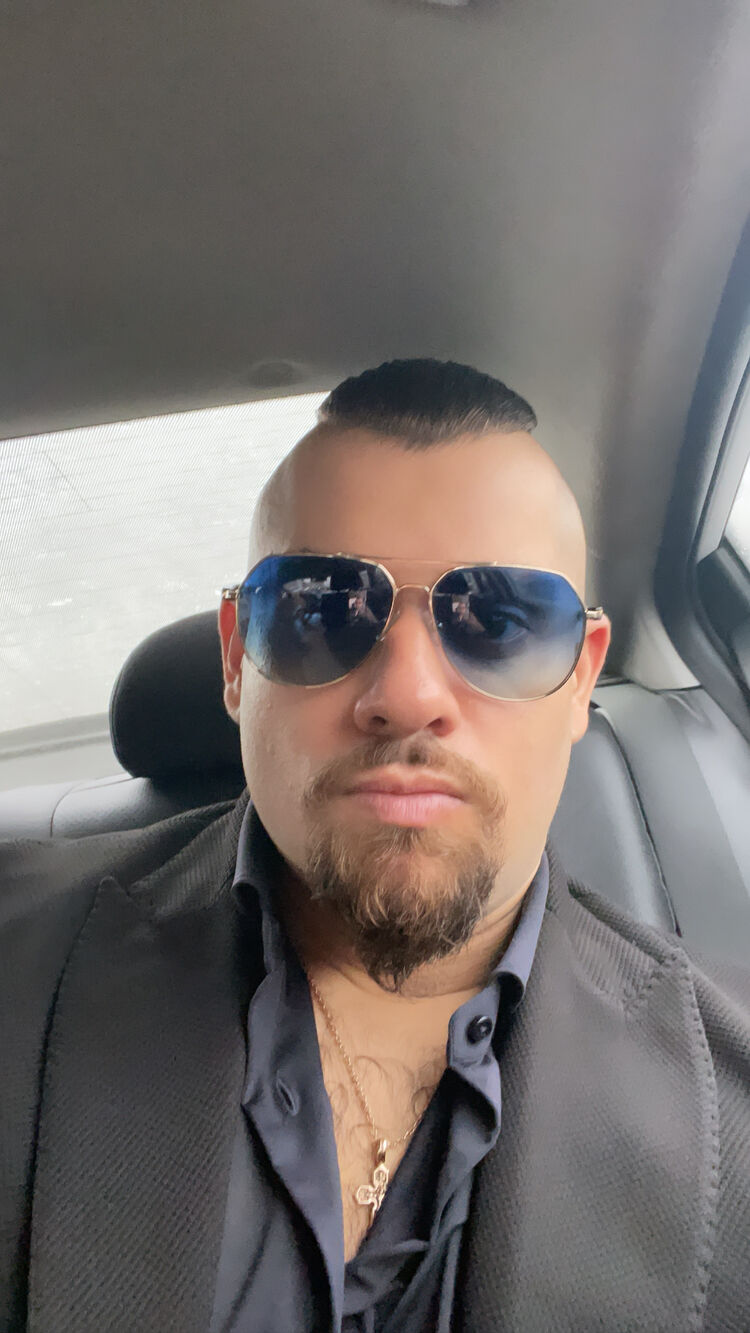  ,   Joni, 35 ,   ,   