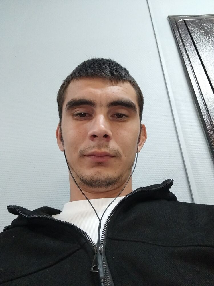  36851148  Bahram, 29 ,    