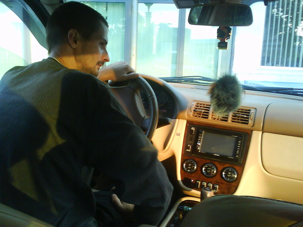  5963748  ANDREJ, 44 ,    