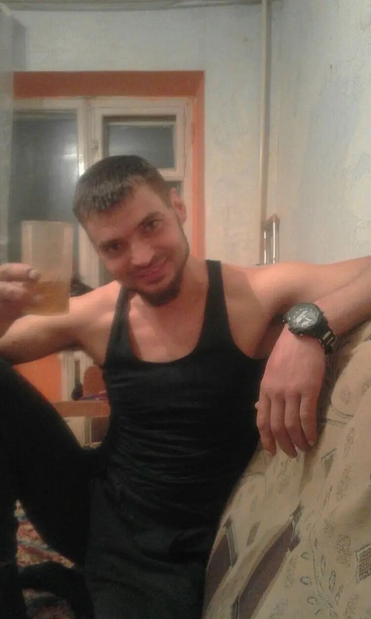  42452658  , 43 ,    