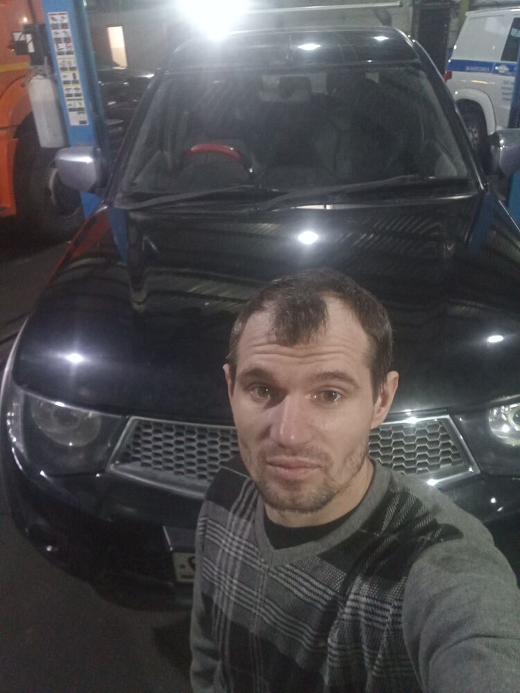  31759078  , 38 ,    