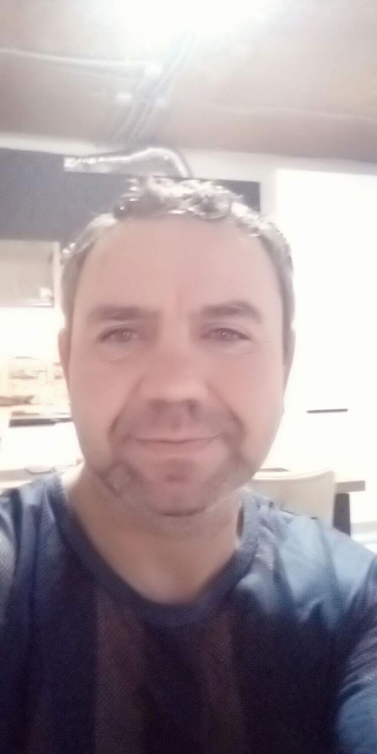  47621388  Misha, 48 ,    