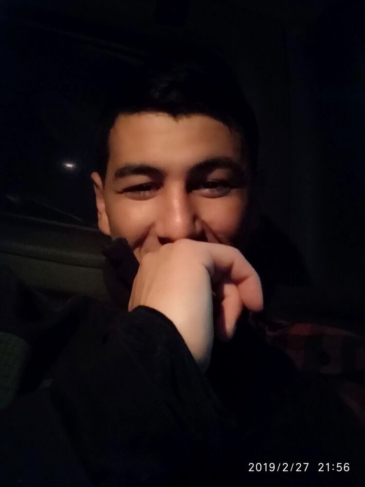  15912328  Bahodir, 32 ,    