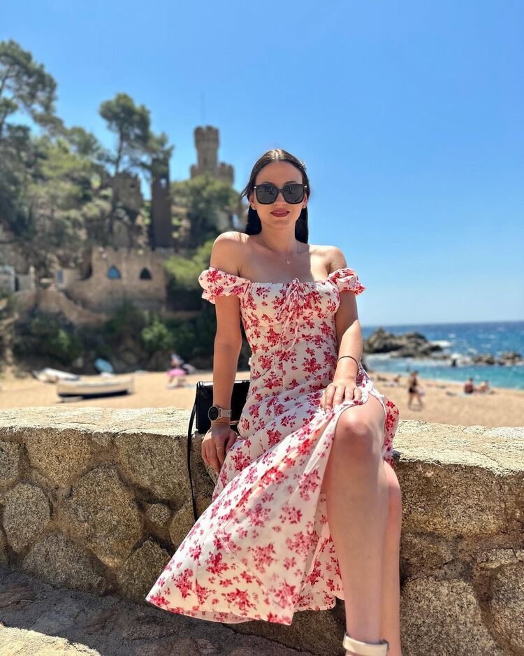  ,   , 28 ,   ,   