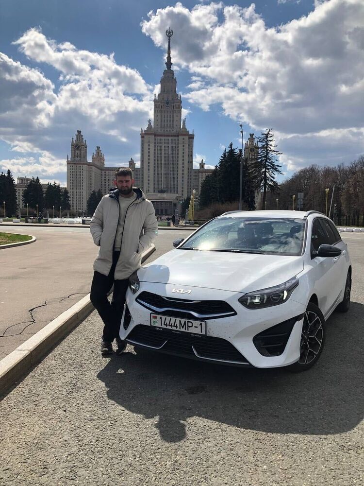  54321968  Anton, 27 ,    