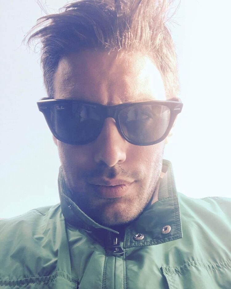  ,   David, 37 ,   ,   , c 