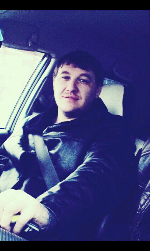  18632338  Andrey, 41 ,    