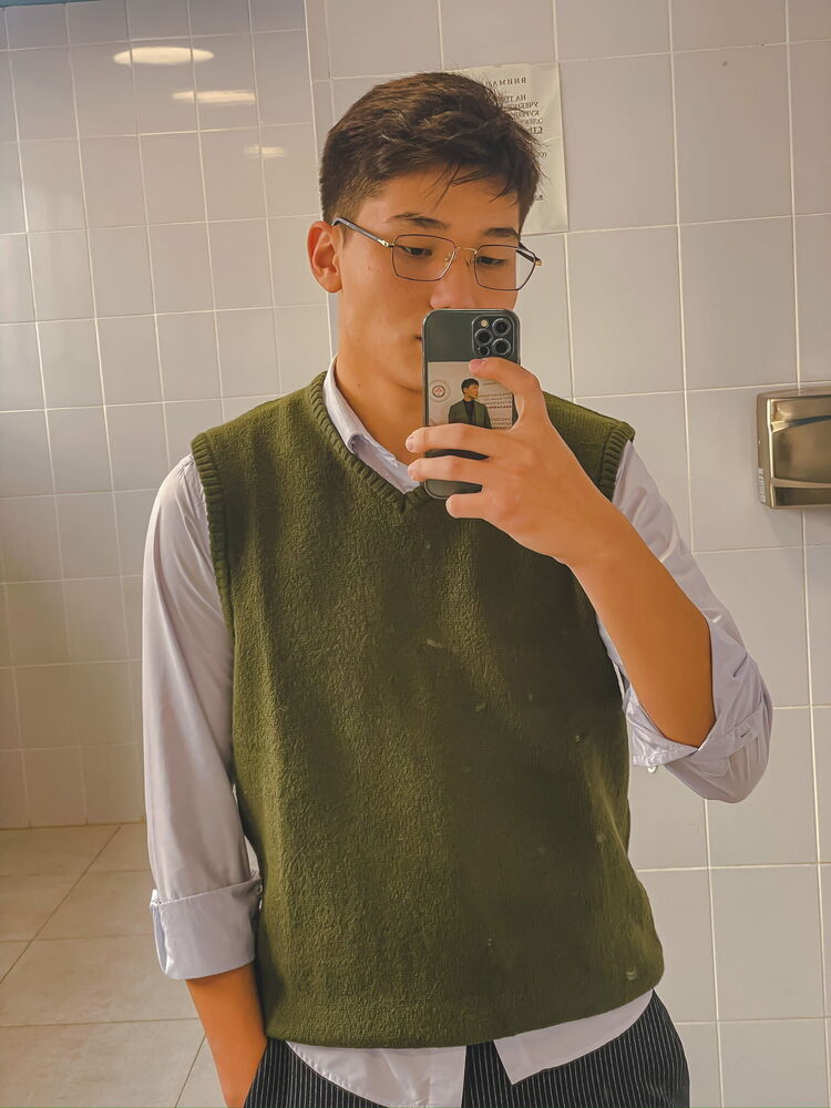  53708018  Zake, 22 ,    