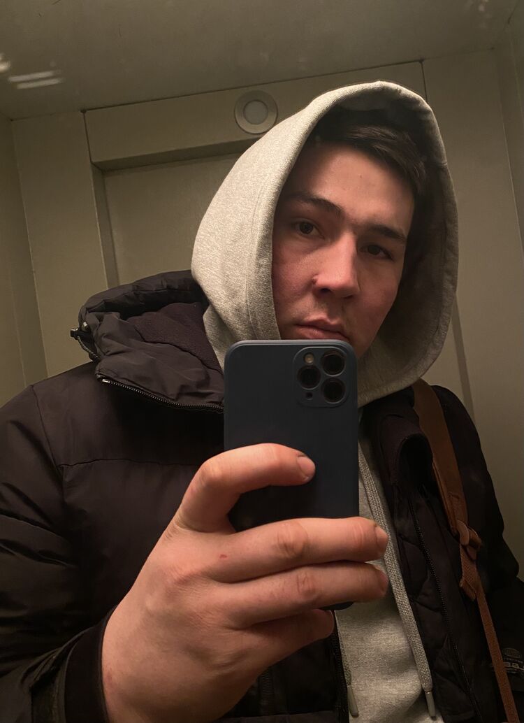  26018288  , 27 ,    