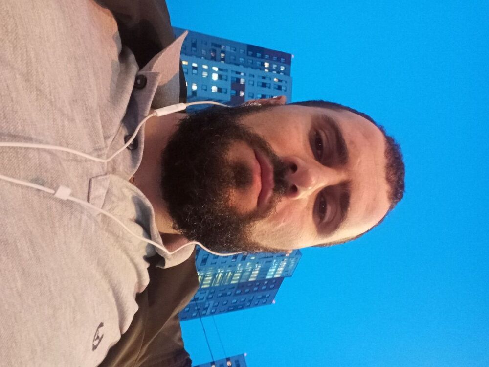  34771458  Hakim, 33 ,    Flamatt