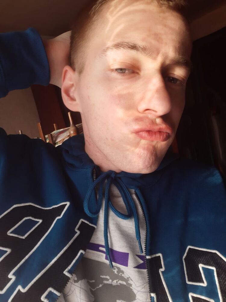  48843628  , 27 ,    