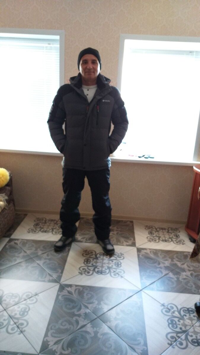  14360598  Aslan, 44 ,    