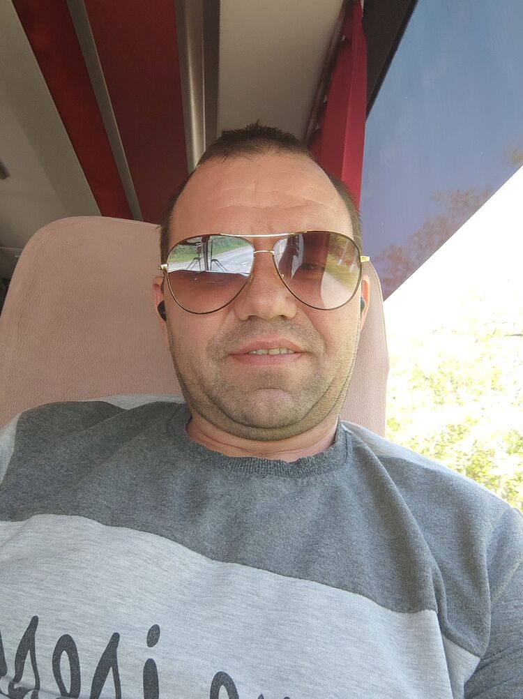 ���� 26518768 ������� ��������, 42 ����, ���� ���������� � ����������