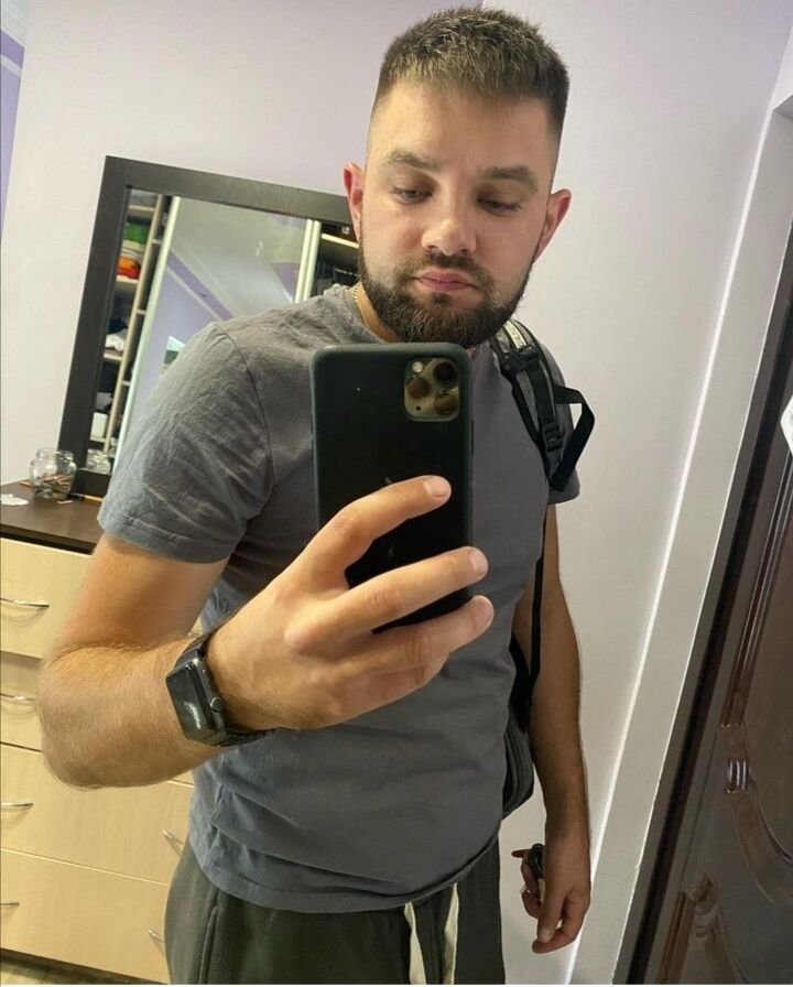  45693778  , 33 ,    