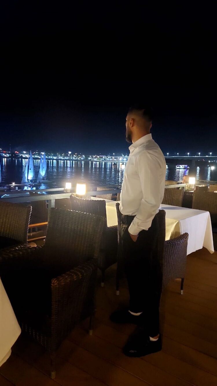  38702558  , 28 ,    --