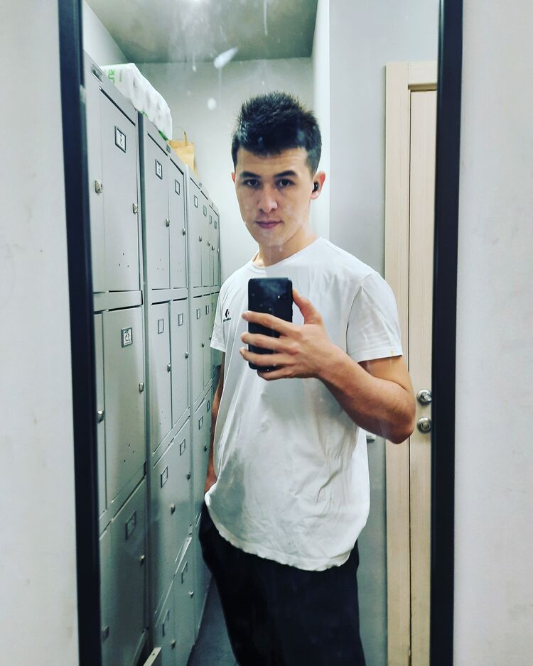  ,   Rahmatullo, 28 ,     , c 