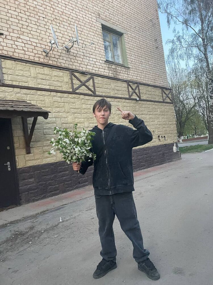 ���� 52459208 ����� ������, 18 ���, ���� ���������� � ��������