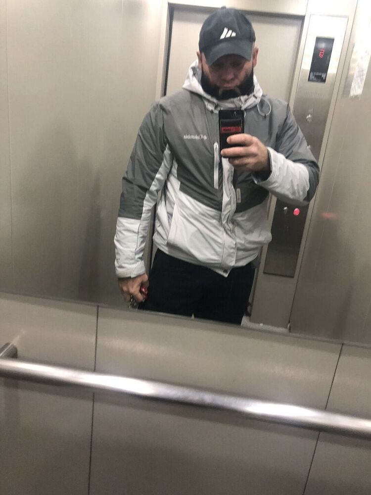  49285788  , 24 ,    