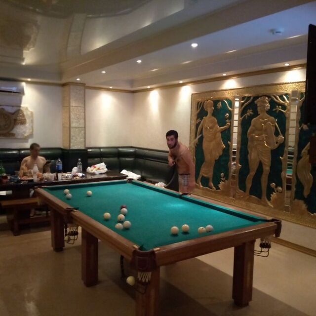  22817198  , 33 ,    -