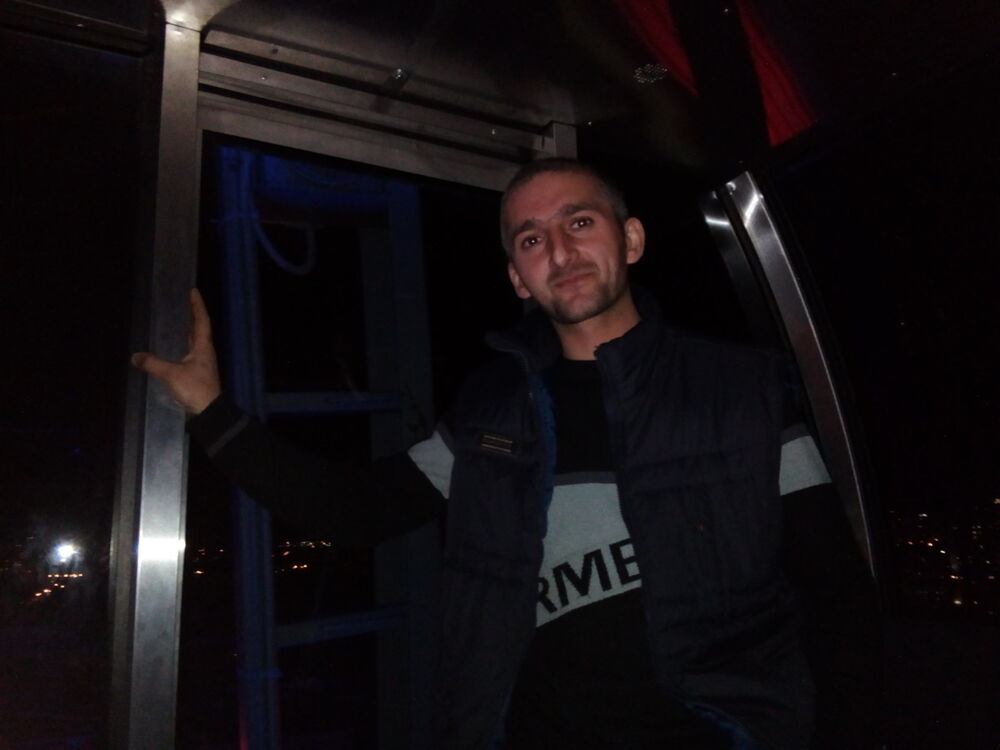  11983748  ARTAK, 33 ,    