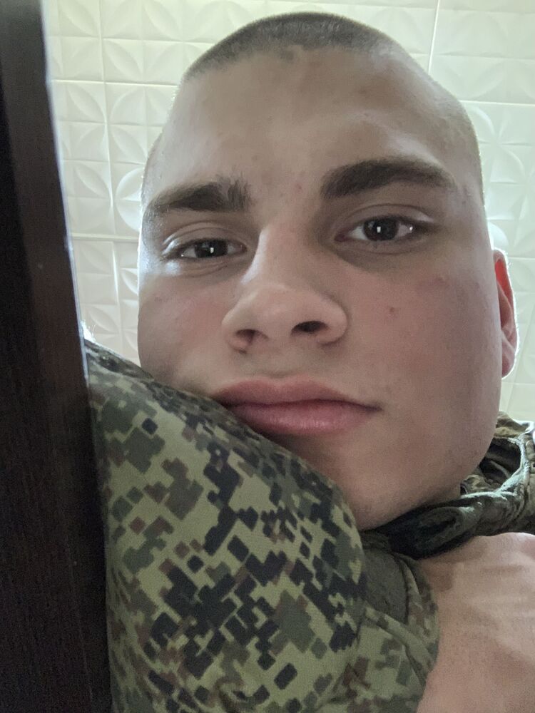  41105468  , 22 ,    