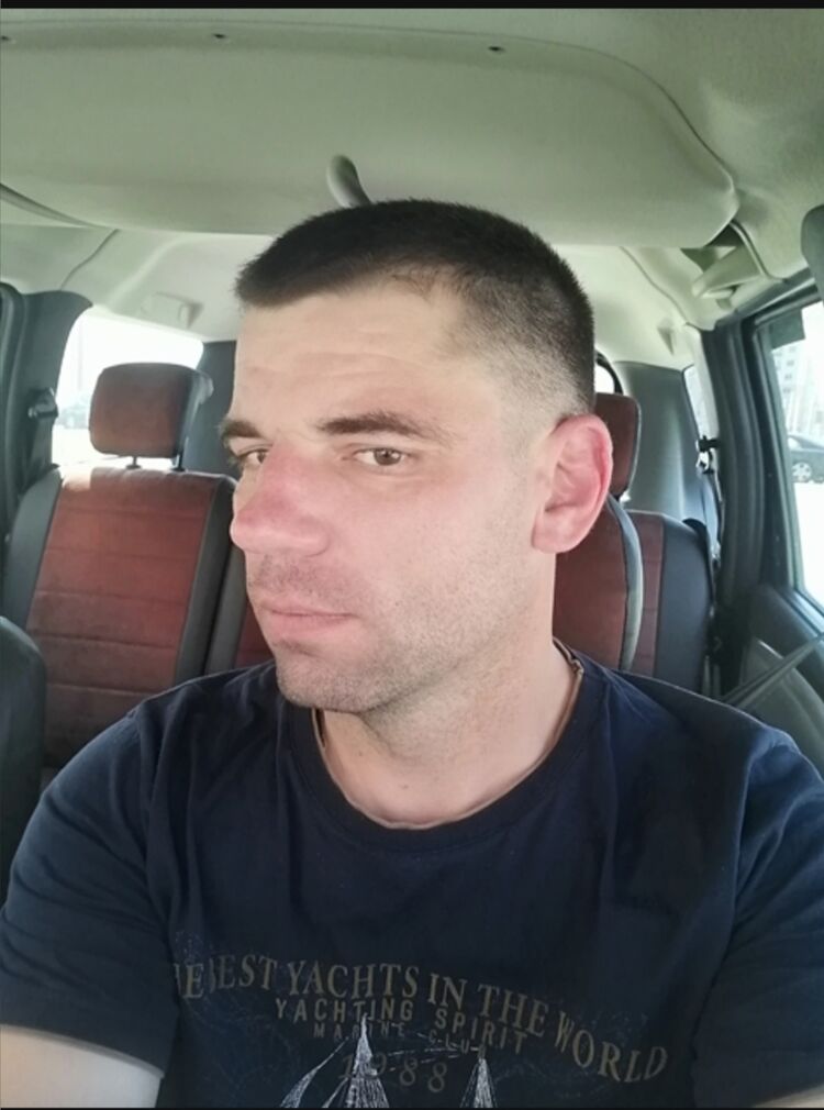  35903248  , 41 ,    