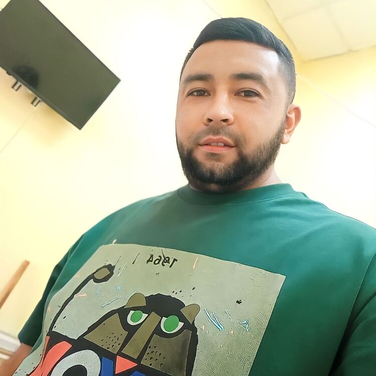  ,   Xurshid, 34 ,   ,   