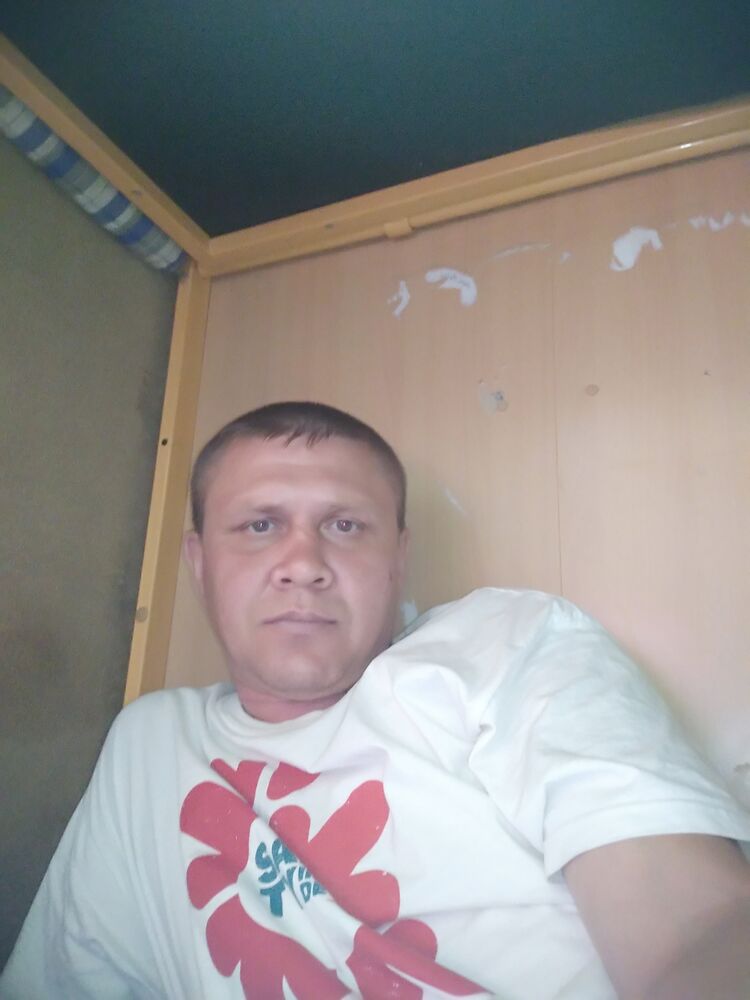  32537088  , 42 ,    