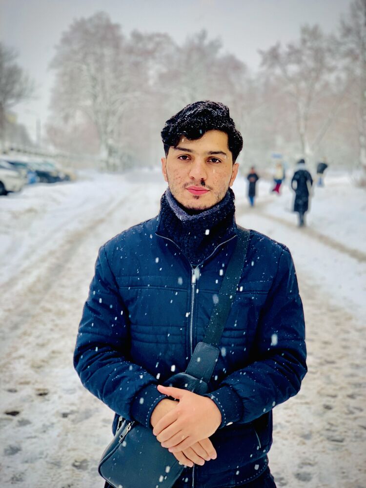  31537008  Mohammad, 23 ,    New York City