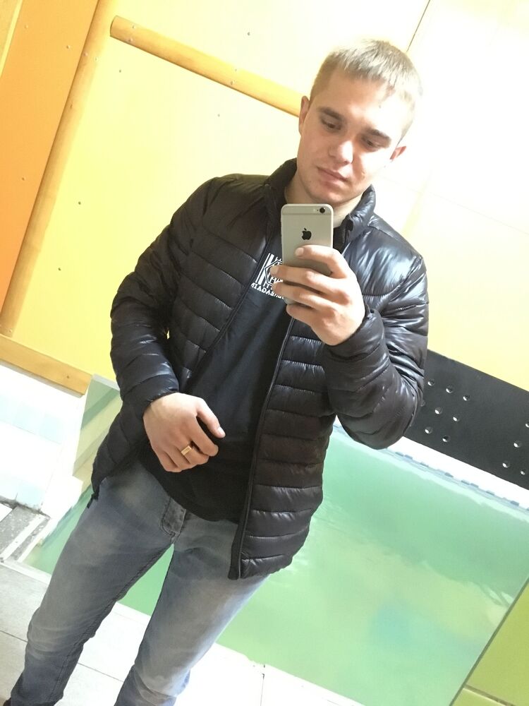  43255648  , 28 ,    
