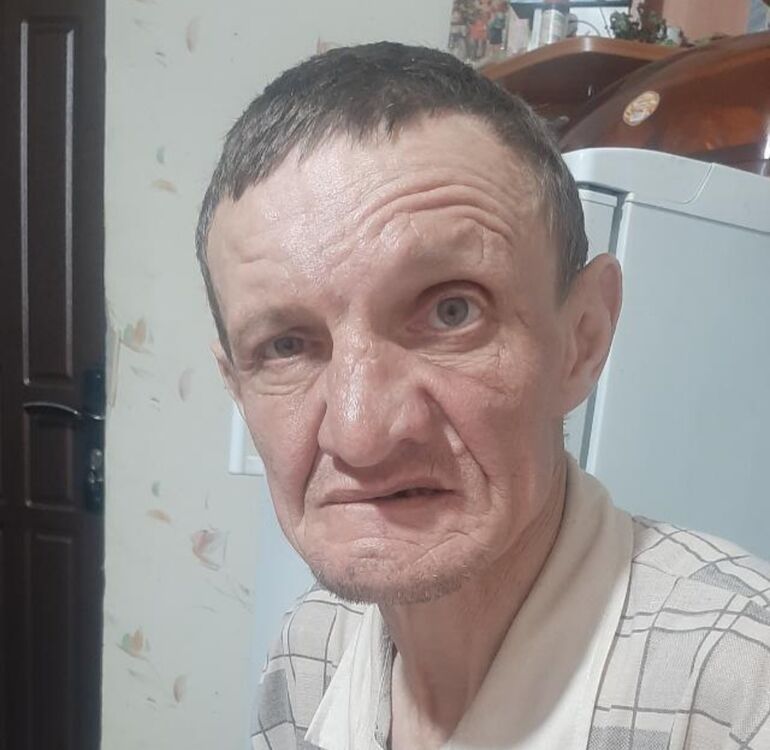  42859508  Dnitriy, 49 ,    