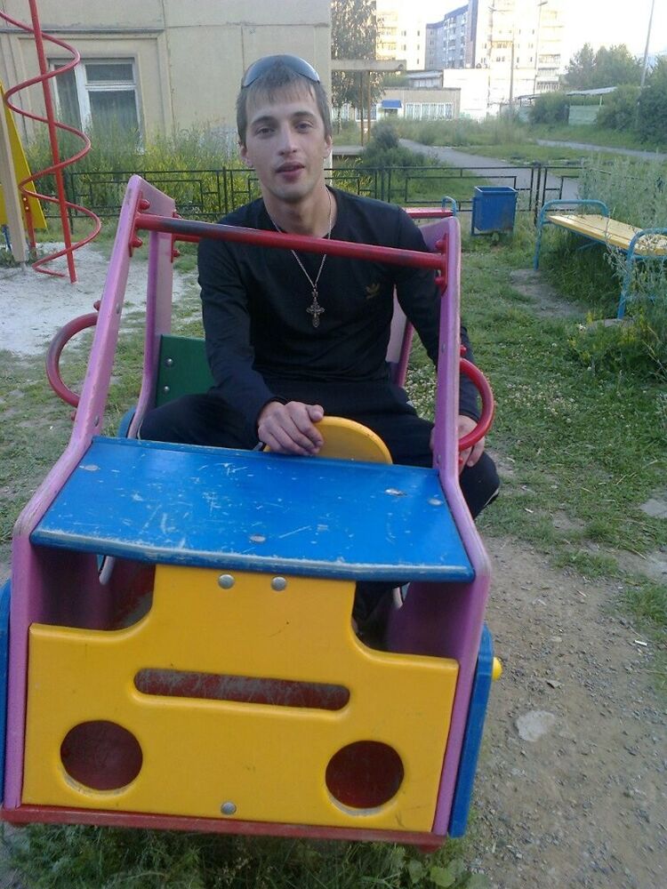  22565278  Kostya, 36 ,    