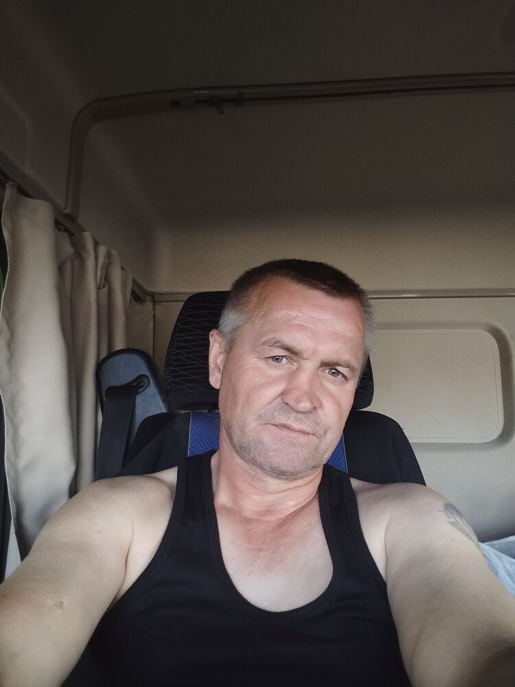  38381378  , 49 ,    