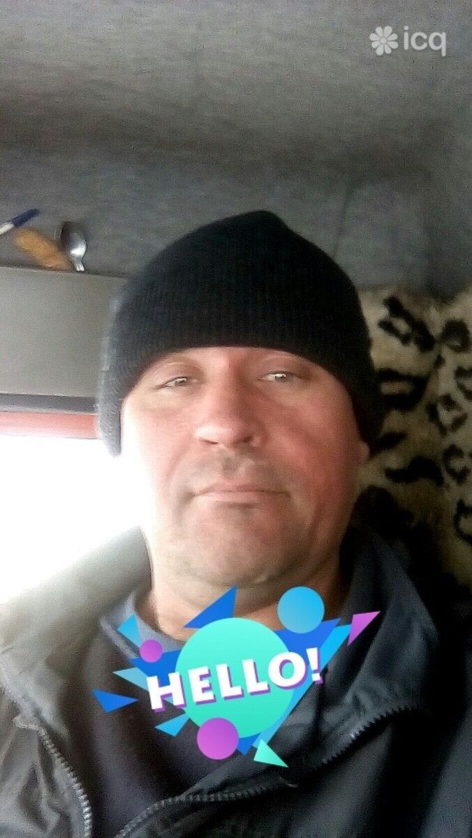  8783038  Miha, 49 ,    