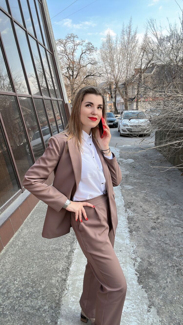   ,   Viktoria, 38 ,     , c 