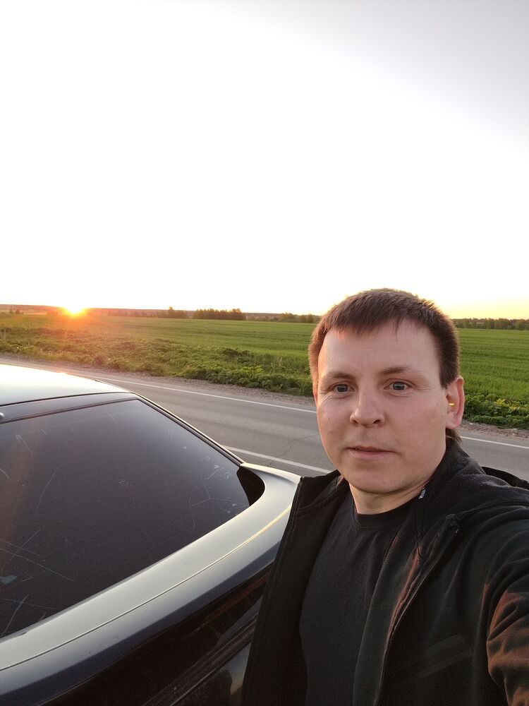  43747178  DiNiCh, 35 ,    