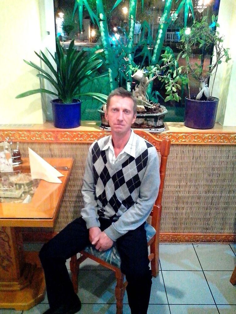  11618078  Vadim, 58 ,    