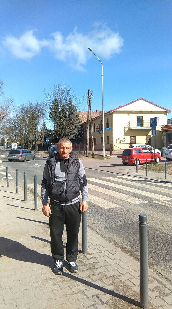 ,   Vitalii, 43 ,   