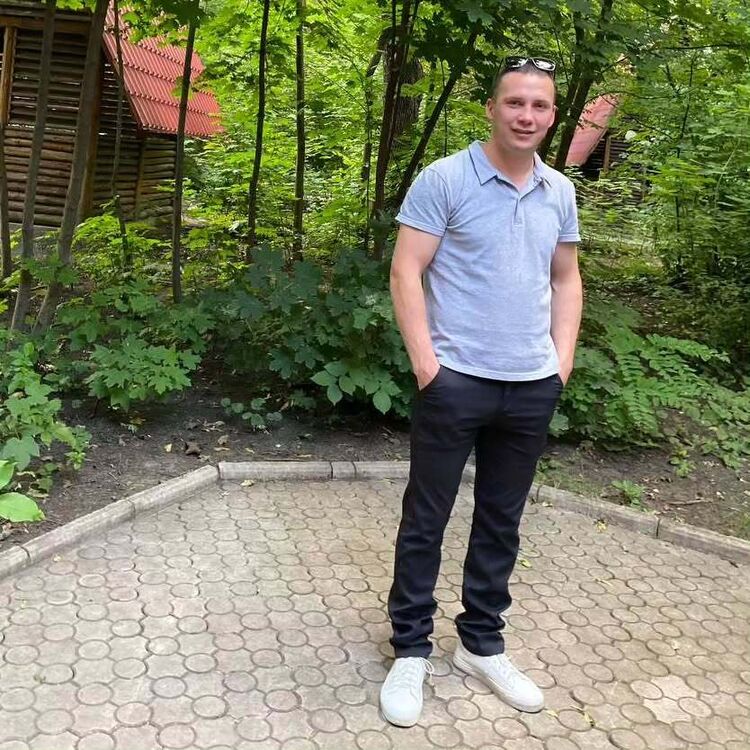  ,   Timyr, 37 ,   c 