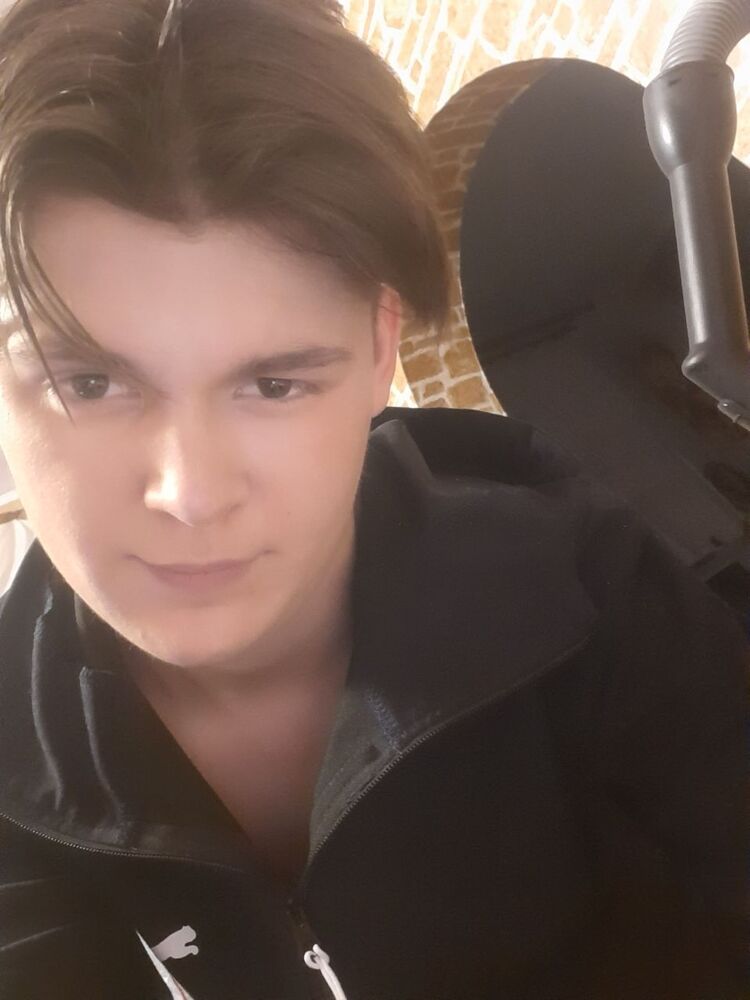 ���� 23393618 ����� Daniil, 25 ���, ���� ���������� � ����������