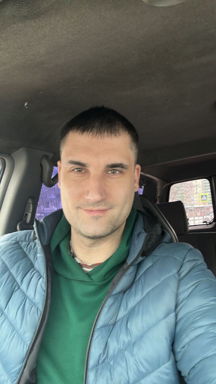  52516108  , 33 ,    