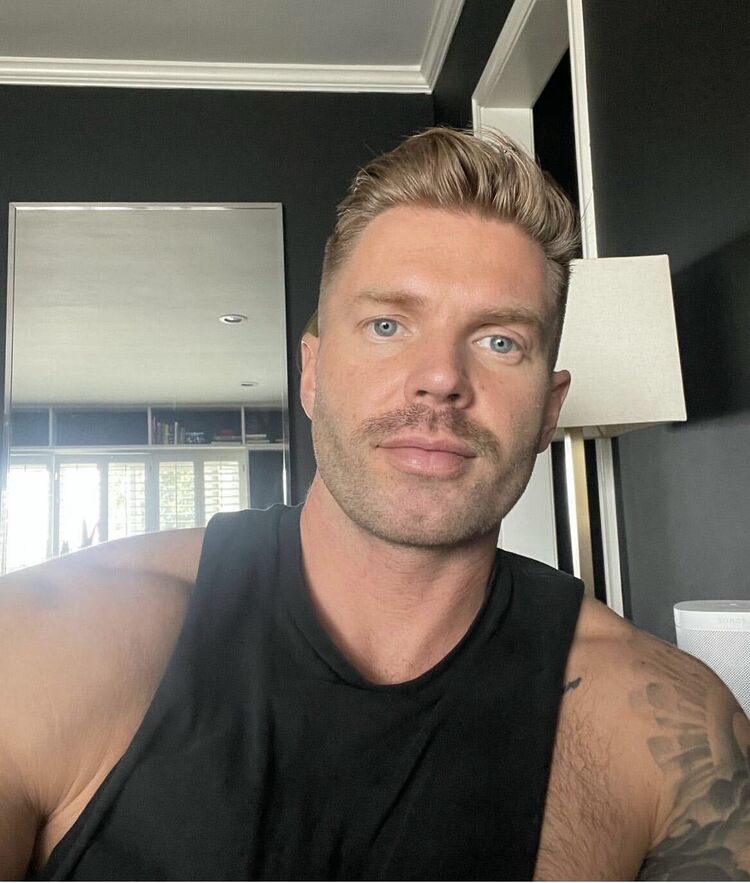 ���� 31031358 ������� ����, 43 ����, ���� ���������� � ������