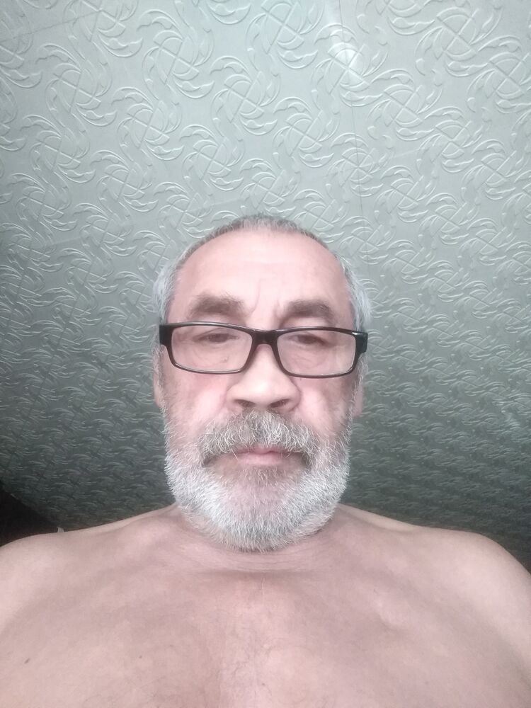  23521998  , 72 ,    