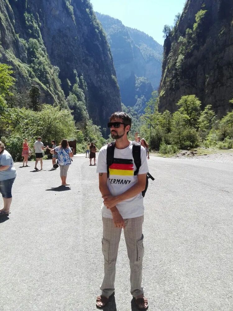  27329638  , 44 ,    --