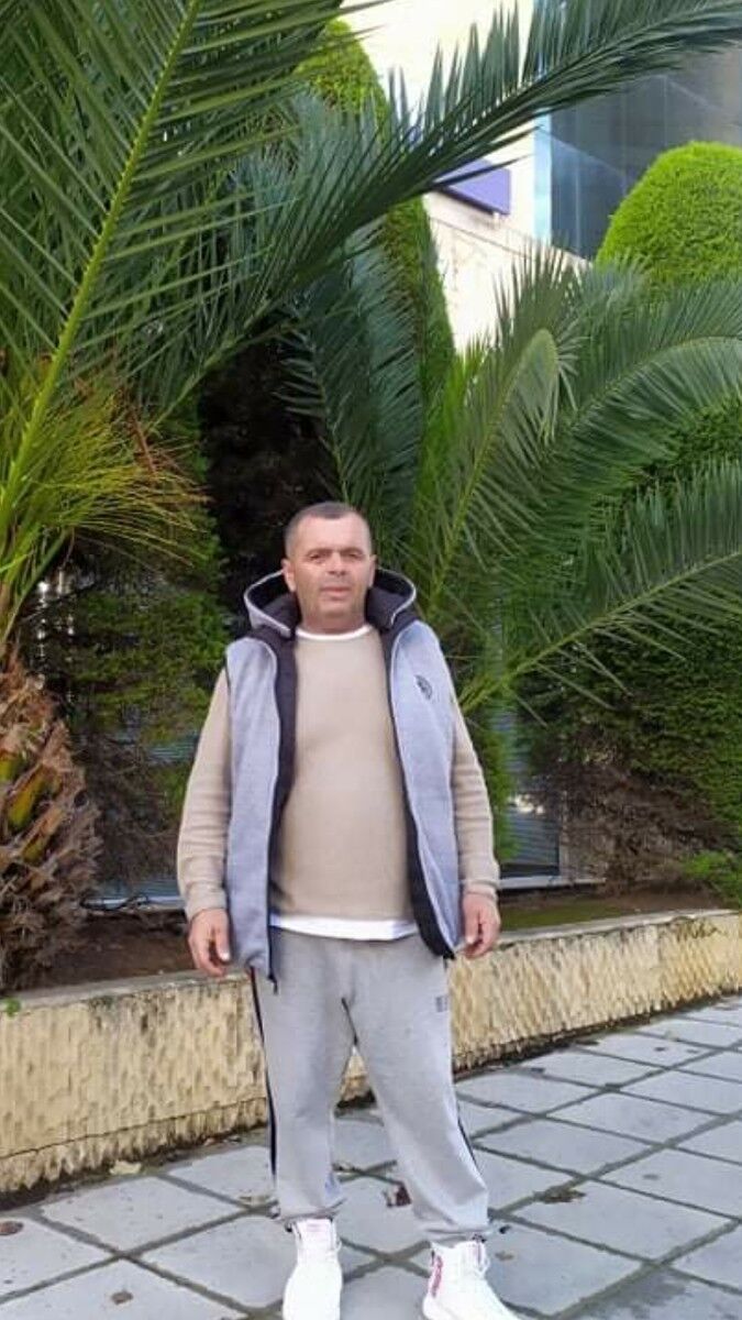  Limassol,   Eldar, 52 ,   ,   , c 