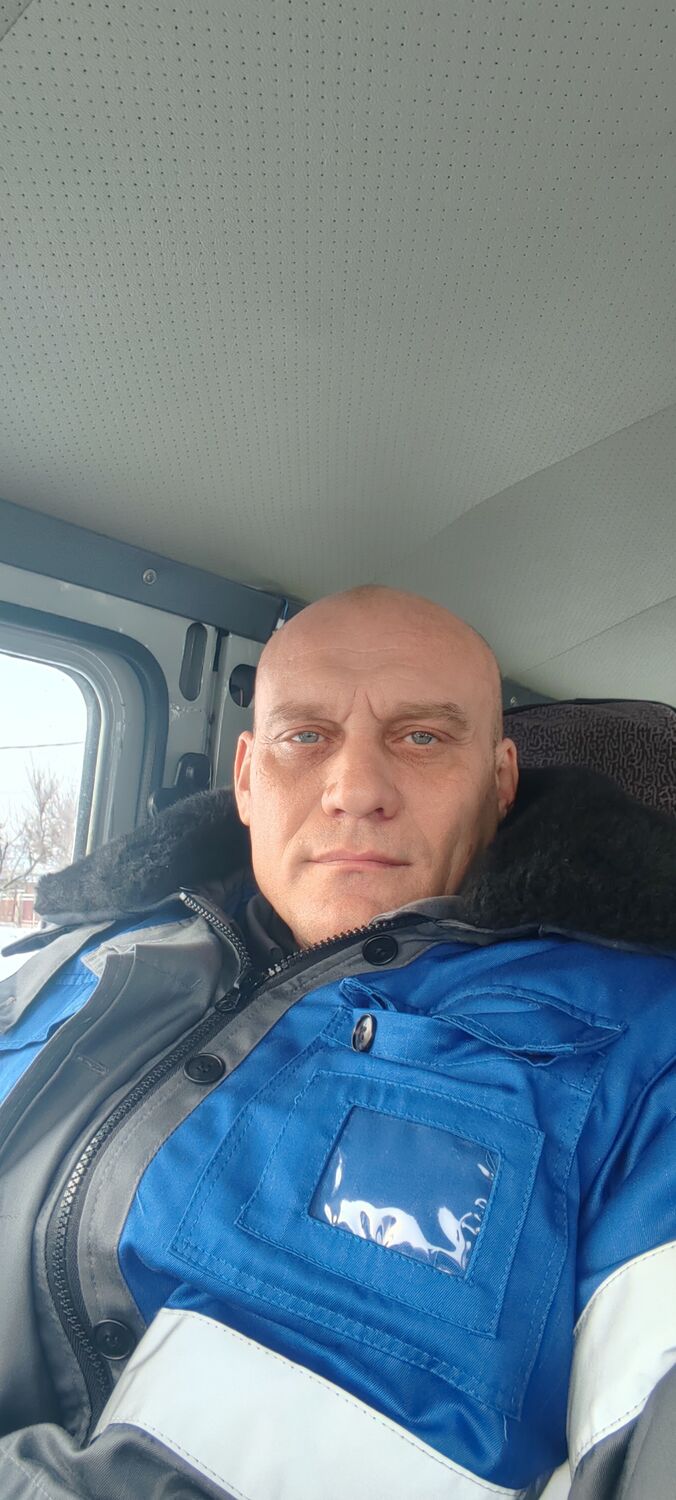  ,   Nikolay, 43 ,   ,   , c 