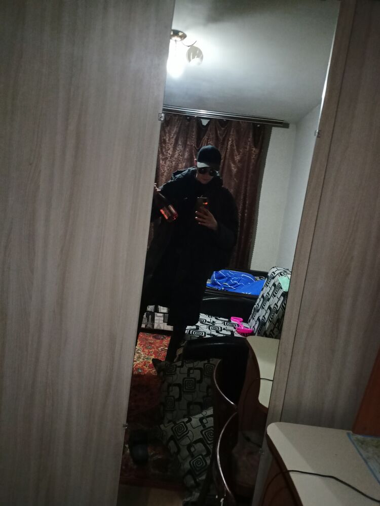  ,   Egor, 20 ,   ,   